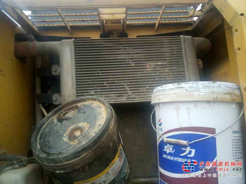 贵州出售转让二手12000小时2009年小松PC300挖掘机