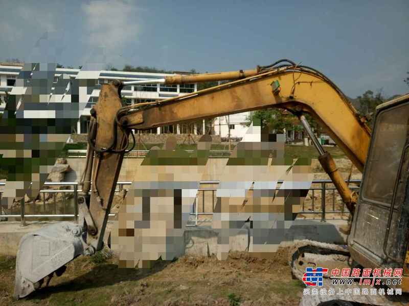 贵州出售转让二手19000小时2004年卡特彼勒E70B挖掘机
