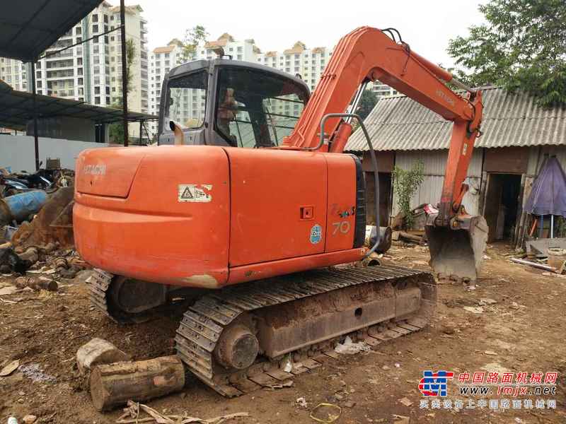 云南出售转让二手7689小时2011年日立ZX70挖掘机