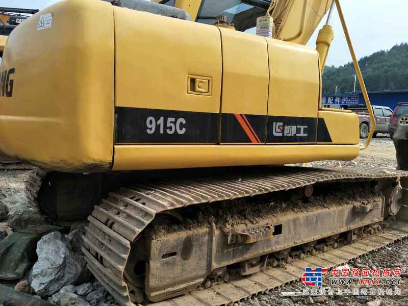 贵州出售转让二手6700小时2010年柳工CLG915C挖掘机