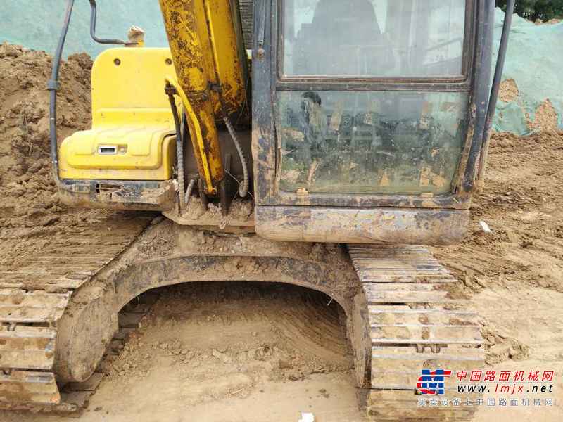 河南出售转让二手7643小时2012年现代R80挖掘机