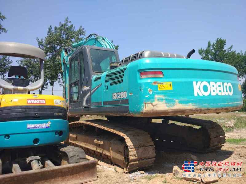 山东出售转让二手8600小时2015年神钢SK250挖掘机