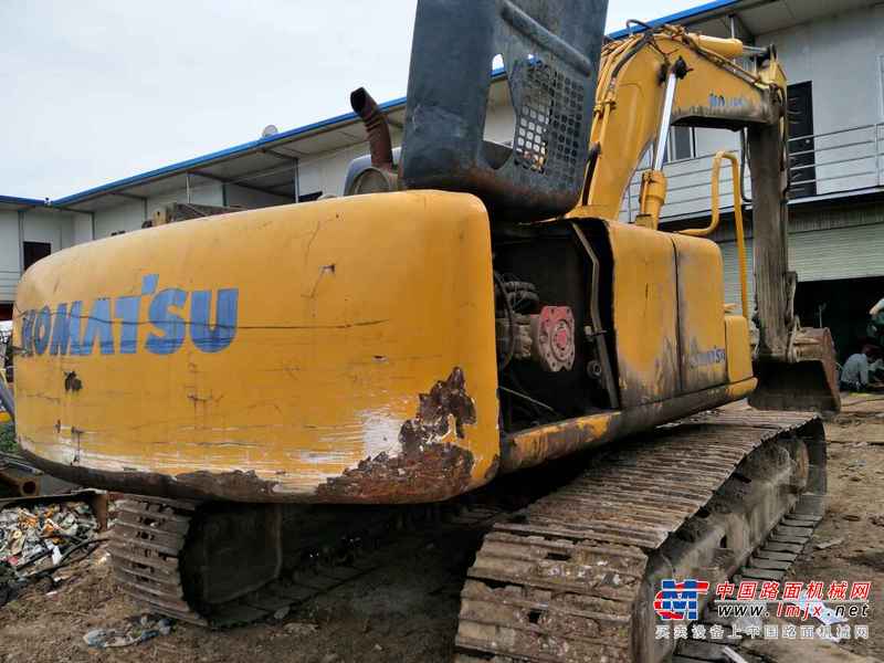 云南出售转让二手8956小时2008年柳工CLG220挖掘机