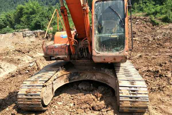 四川出售转让二手14000小时2009年斗山DH220LC挖掘机