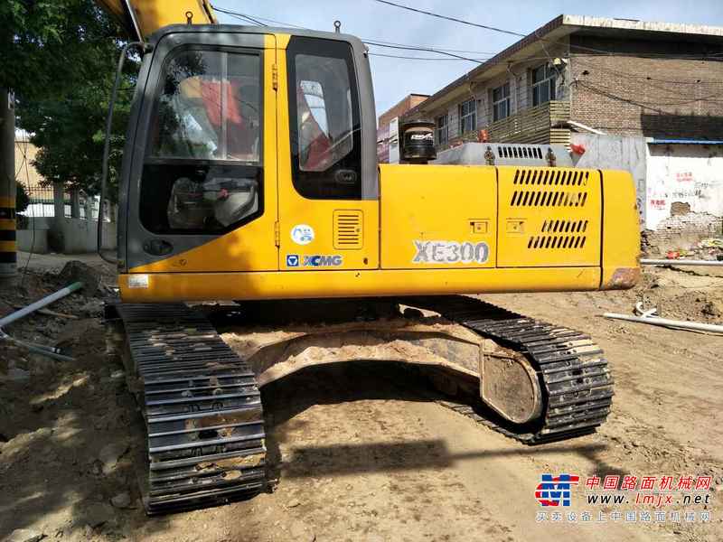 山西出售转让二手7572小时2011年徐工XE260C挖掘机