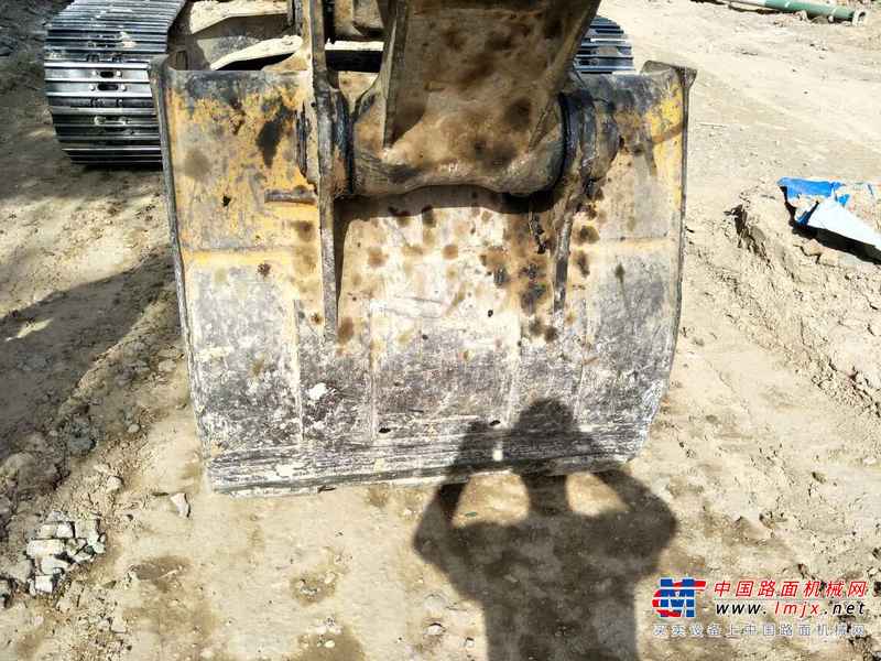 山西出售转让二手7572小时2011年徐工XE260C挖掘机