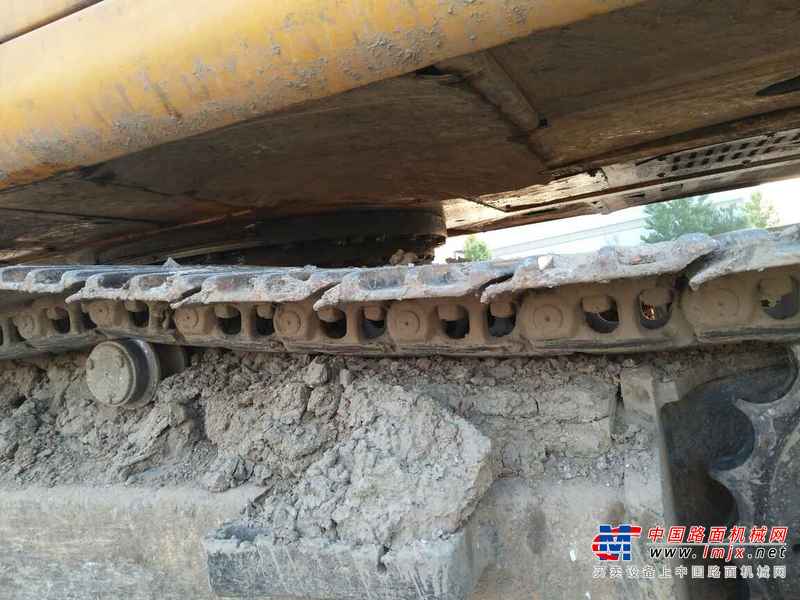 江苏出售转让二手10000小时2010年徐工XE215C挖掘机