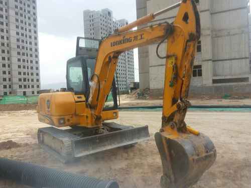 山西出售转让二手5000小时2012年龙工LG6060D挖掘机