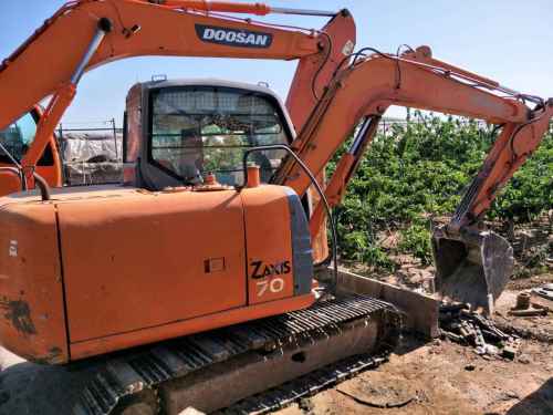 辽宁出售转让二手10000小时2011年日立ZX60挖掘机