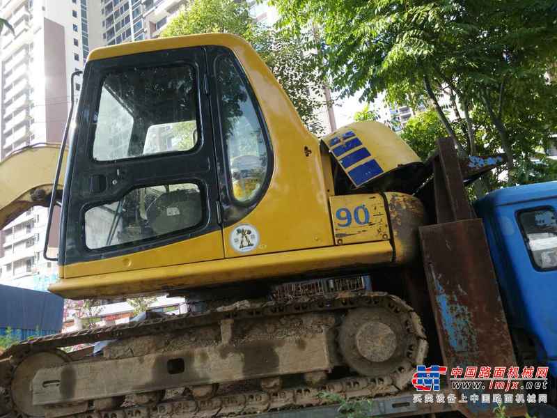 江西出售转让二手9800小时2007年小松PC60挖掘机