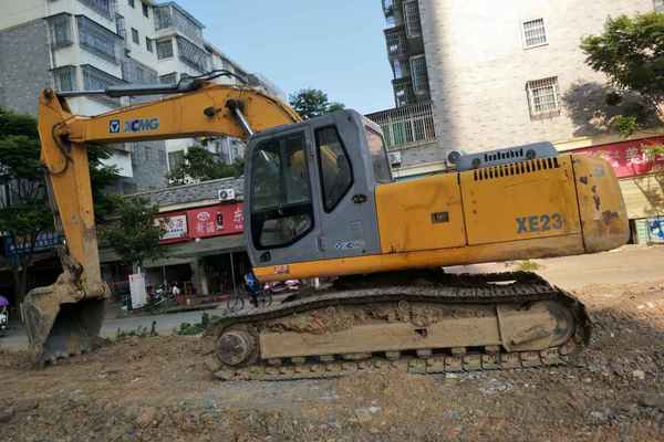 江西出售转让二手8000小时2012年徐工XE230挖掘机