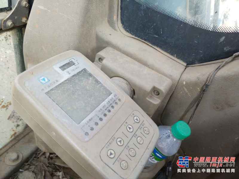 江西出售转让二手8000小时2012年徐工XE230挖掘机
