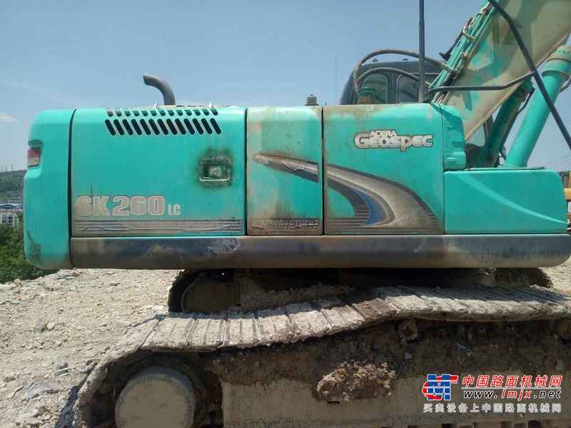 贵州出售转让二手10000小时2010年神钢SK260LC挖掘机