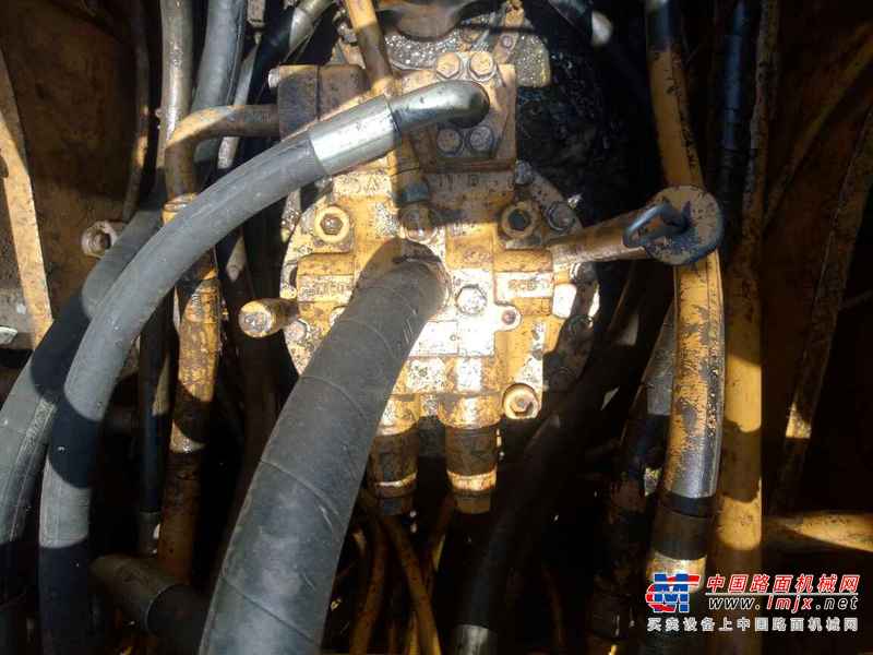 贵州出售转让二手9500小时2006年卡特彼勒320C挖掘机