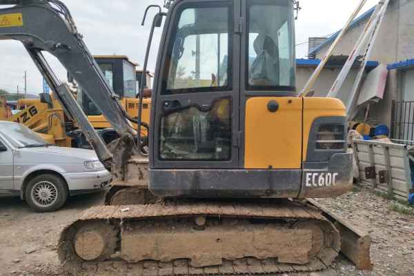 甘肃出售转让二手5000小时2012年沃尔沃EC60C挖掘机