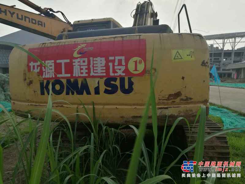 安徽出售转让二手11000小时2006年小松PC200挖掘机