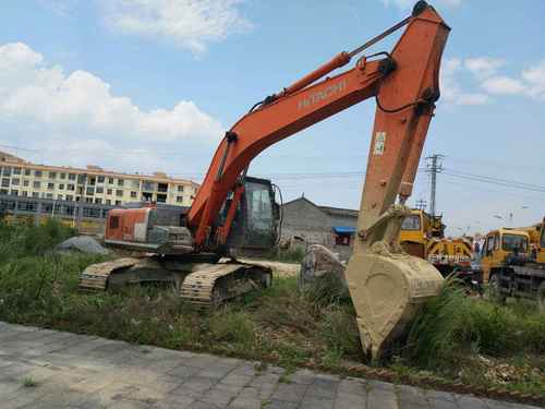 云南出售转让二手7580小时2011年日立ZX210H挖掘机