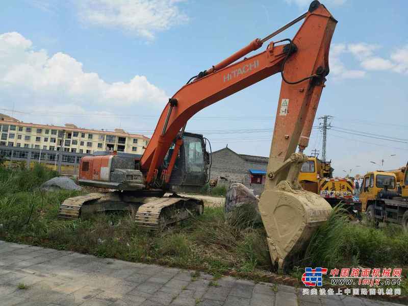 云南出售转让二手7580小时2011年日立ZX210H挖掘机