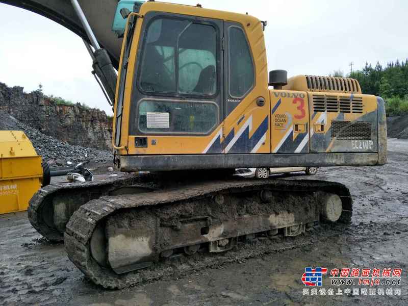 贵州出售转让二手8100小时2012年沃尔沃EC210B挖掘机