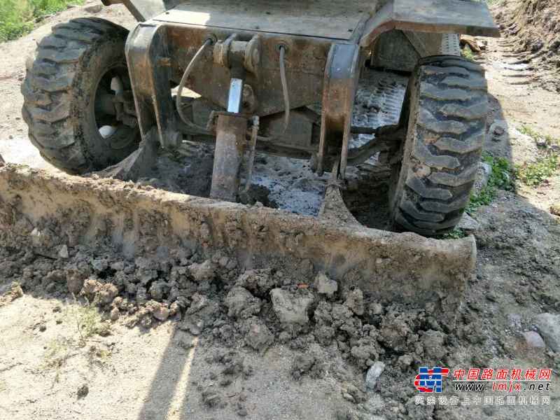 天津出售转让二手9800小时2011年犀牛重工XNW51360挖掘机