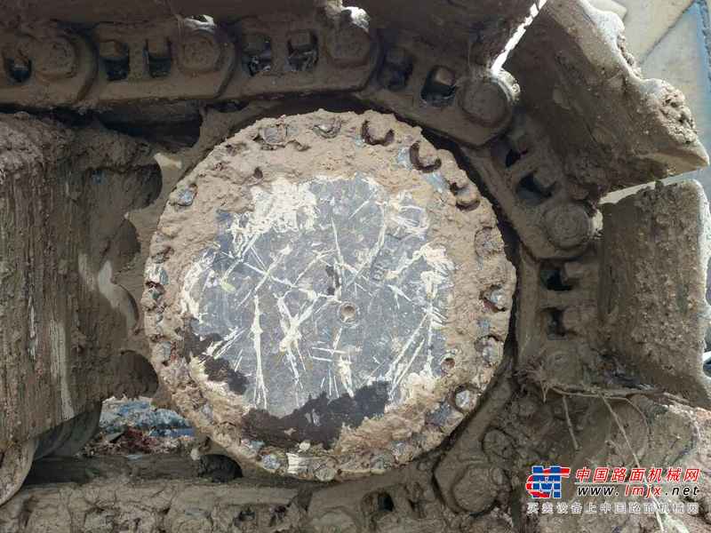 江西出售转让二手9000小时2005年现代R130挖掘机