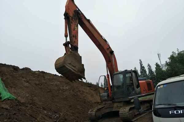 山东出售转让二手14000小时2008年日立ZX250H挖掘机