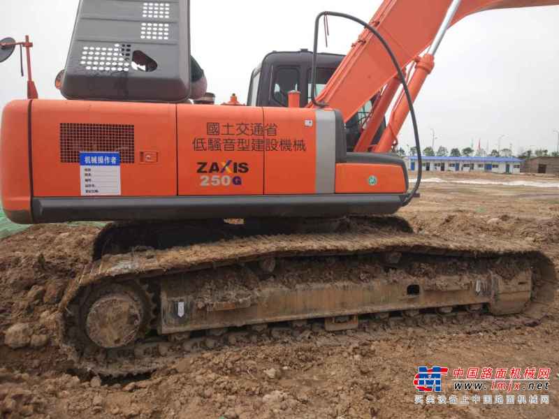 陕西出售转让二手2831小时2013年日立ZX250H挖掘机