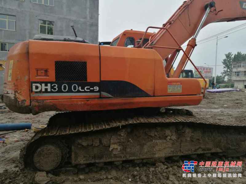 安徽出售转让二手13000小时2005年斗山DH220挖掘机