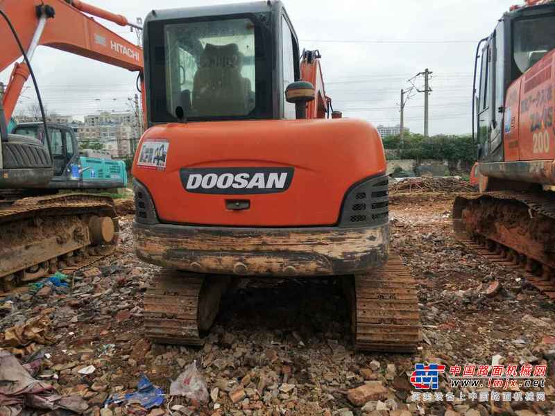 江西出售转让二手5800小时2012年斗山DH60挖掘机