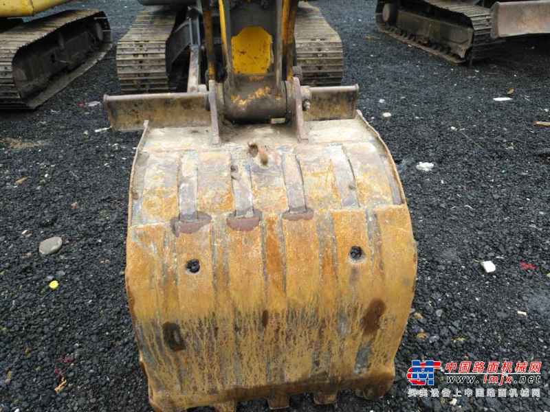 北京出售转让二手6700小时2011年沃得重工W260挖掘机