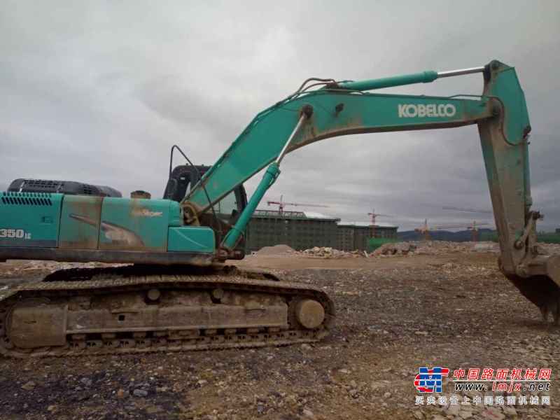 贵州出售转让二手13000小时2011年神钢SK350LC挖掘机