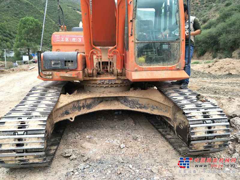 甘肃出售转让二手7000小时2011年斗山DX260LC挖掘机