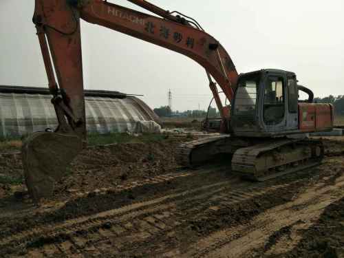 天津出售转让二手13000小时2006年日立EX200挖掘机