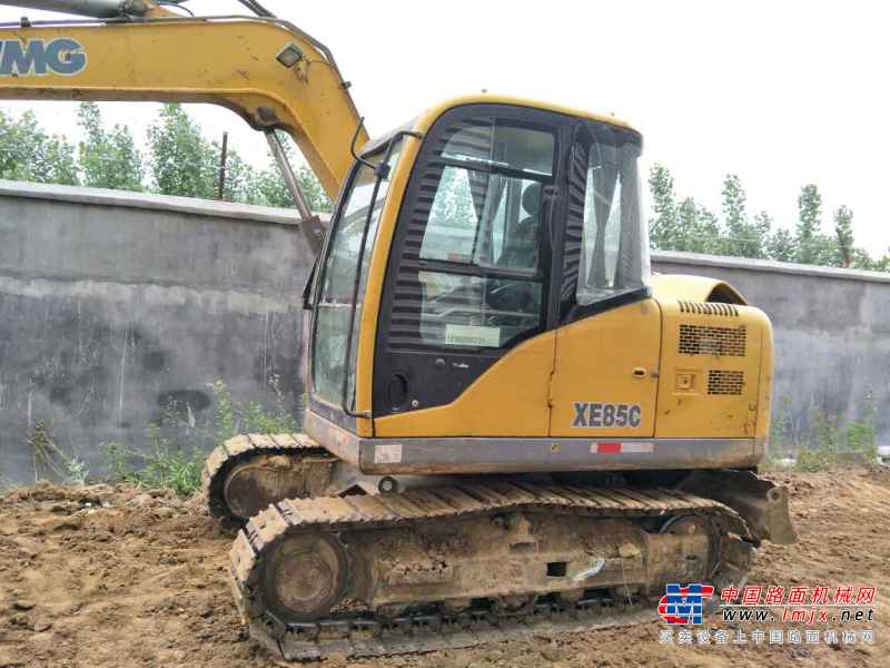 山东出售转让二手6600小时2011年徐工XE85C挖掘机