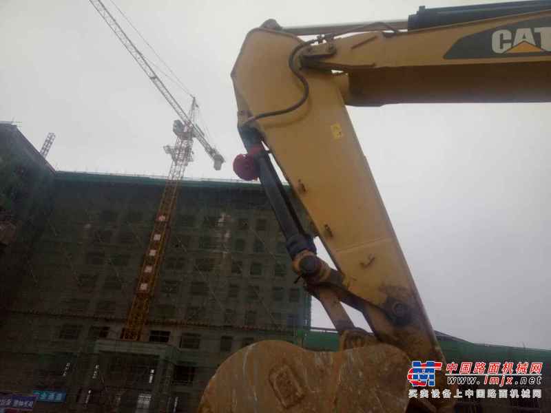 贵州出售转让二手10000小时2014年卡特彼勒336D挖掘机