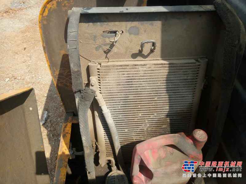 贵州出售转让二手11000小时2011年厦工XG806挖掘机