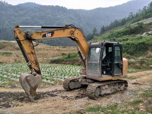 四川出售转让二手6400小时2013年卡特彼勒307E挖掘机