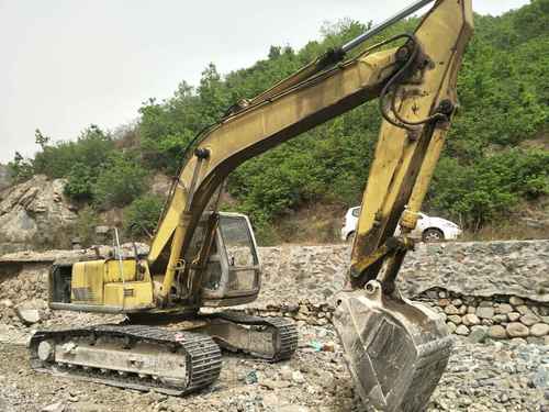 河北出售转让二手22500小时2003年住友SH200A1挖掘机