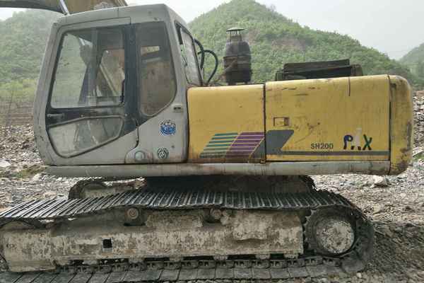 河北出售转让二手22500小时2003年住友SH200A1挖掘机