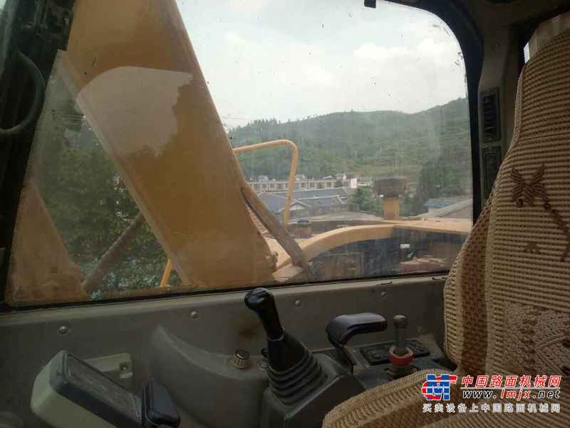 贵州出售转让二手7500小时2011年柳工CLG908C挖掘机