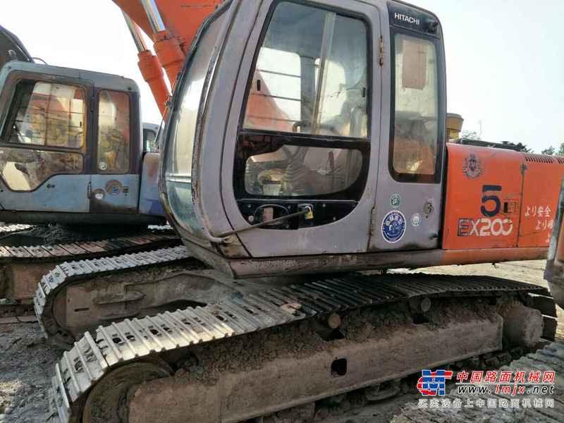 天津出售转让二手9800小时2010年日立EX200挖掘机