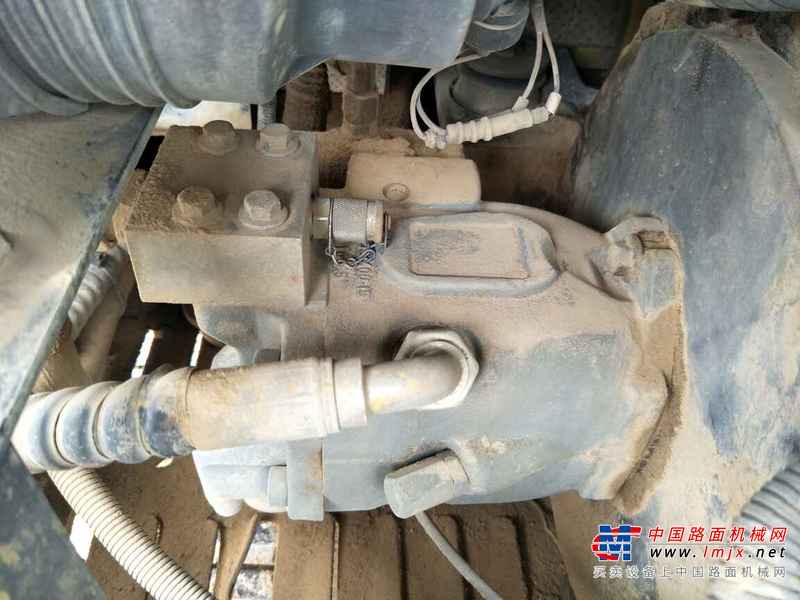 河南出售转让二手7000小时2012年临工LG665挖掘机