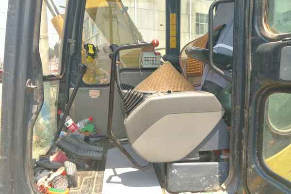 山东出售转让二手9500小时2010年小松PC60挖掘机