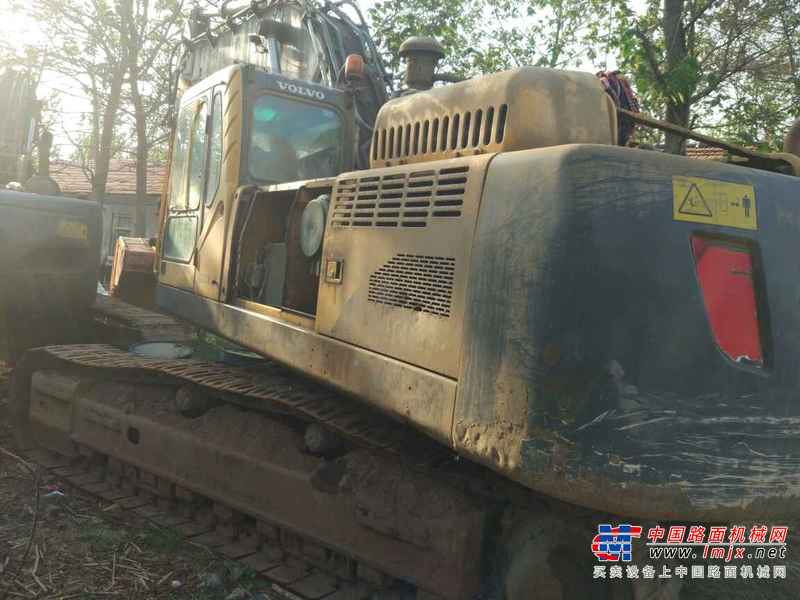 山东出售转让二手11000小时2011年沃尔沃EC460BLC挖掘机