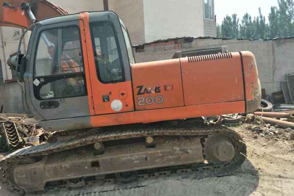 河北出售转让二手17000小时2004年日立ZX200挖掘机