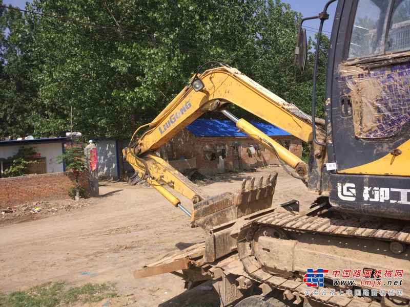 山东出售转让二手4500小时2010年柳工CLG906C挖掘机
