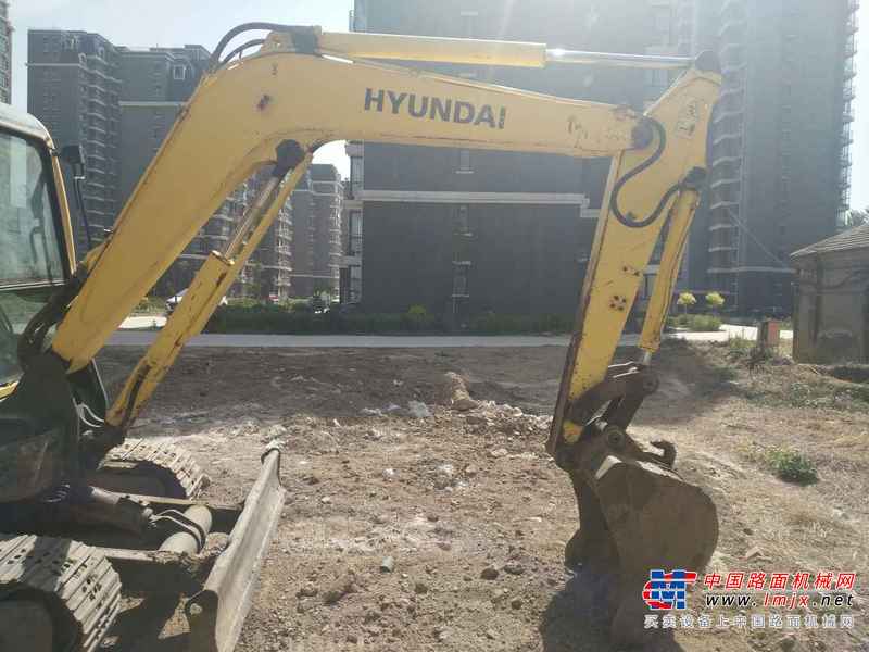河北出售转让二手4280小时2013年现代R60挖掘机