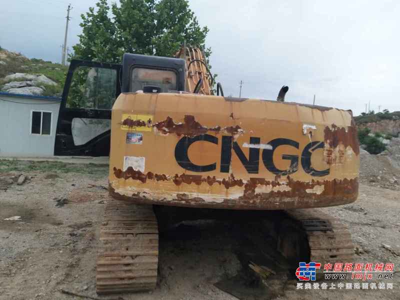 河南出售转让二手8000小时2011年江麓CN225LC挖掘机