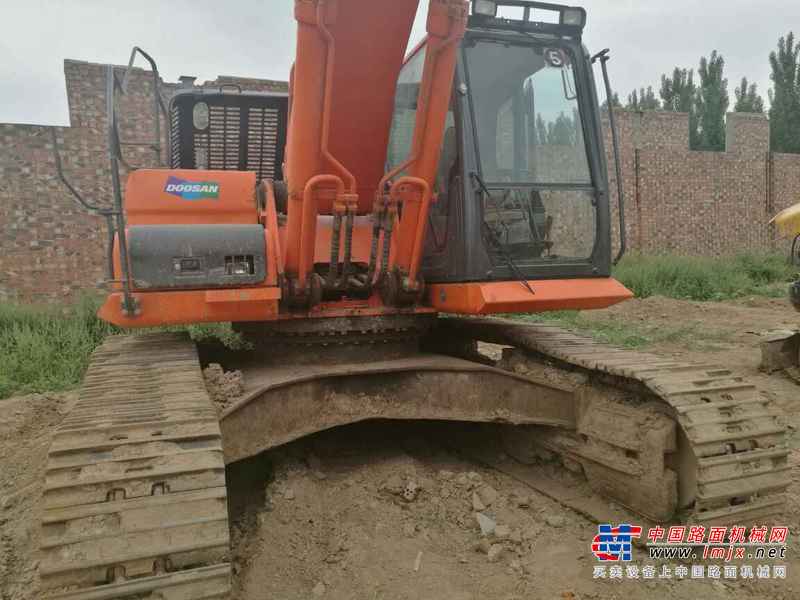 河南出售转让二手6800小时2012年斗山DX380LC挖掘机