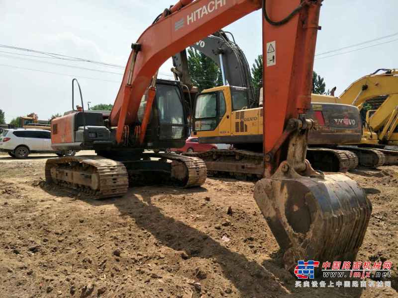 天津出售转让二手9500小时2011年日立EX200挖掘机